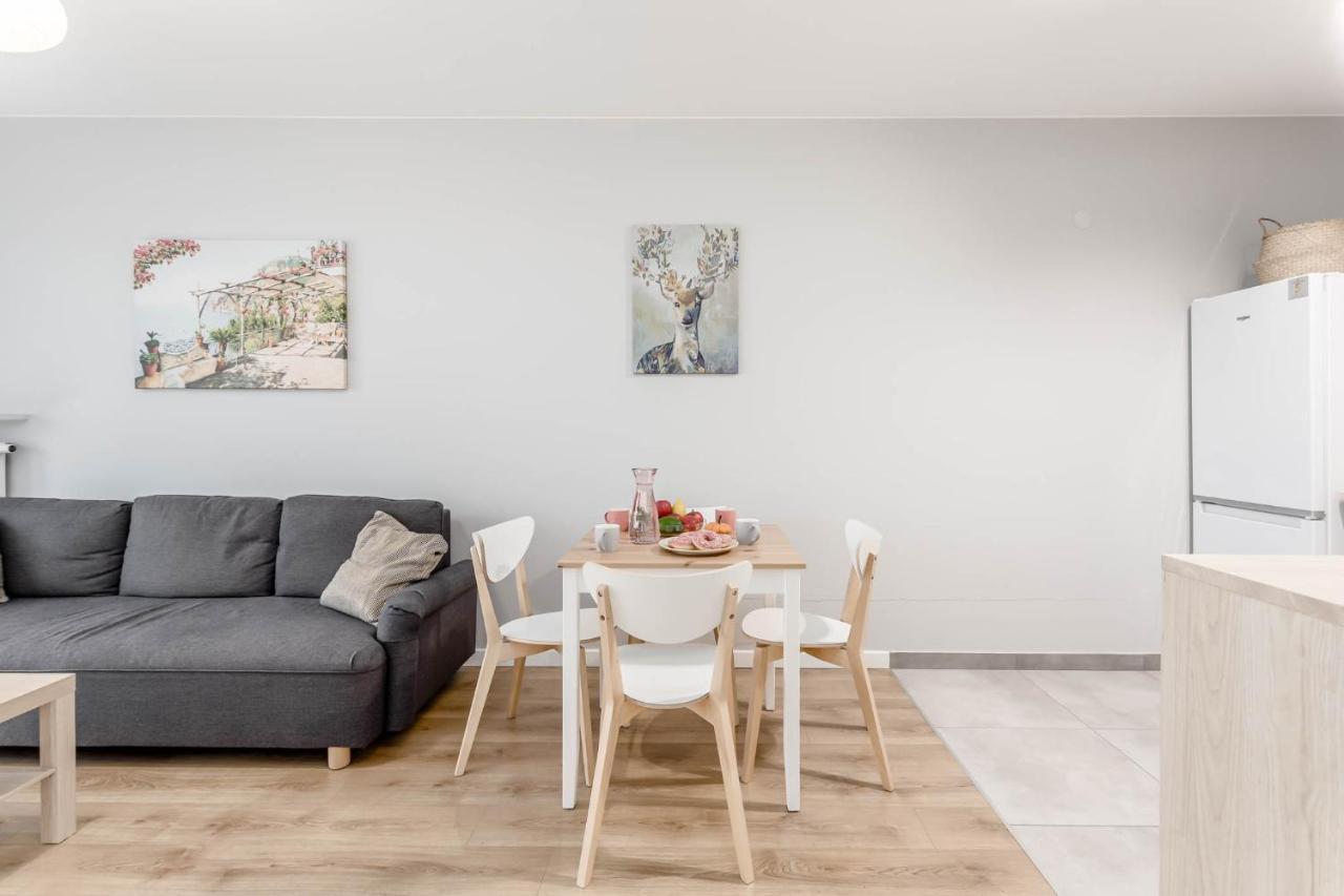 Chill Apartments Mokotow Business Center Varsavia Esterno foto